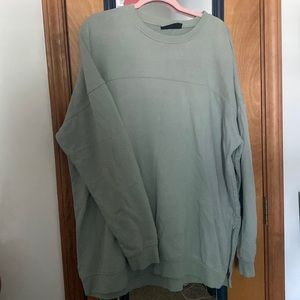 No Boundaries crewneck